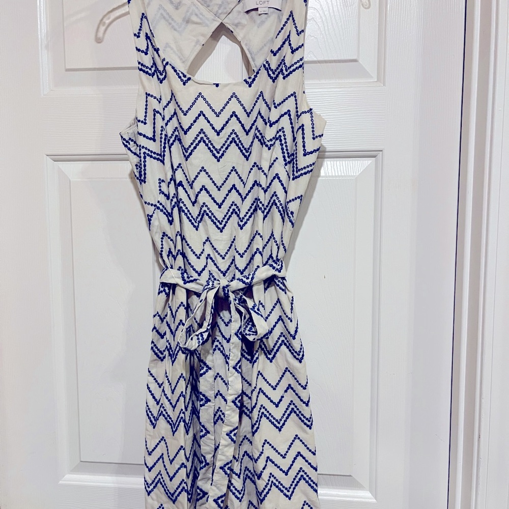 Loft sleeveless belted shift dress
